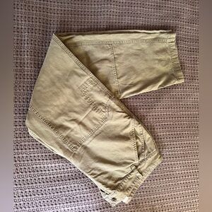 Imperfect brand size 34 pants green  beautiful accents 8/10 condition